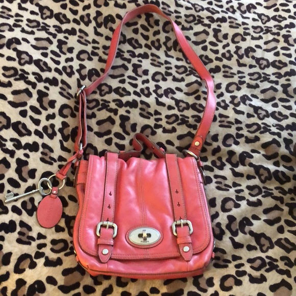 FOSSIL pink leather crossbody/shoulder bag. - Picture 2 of 11